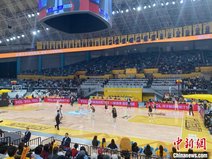 本赛季CBA常规赛第40轮：浙江广厦主场不敌上海，