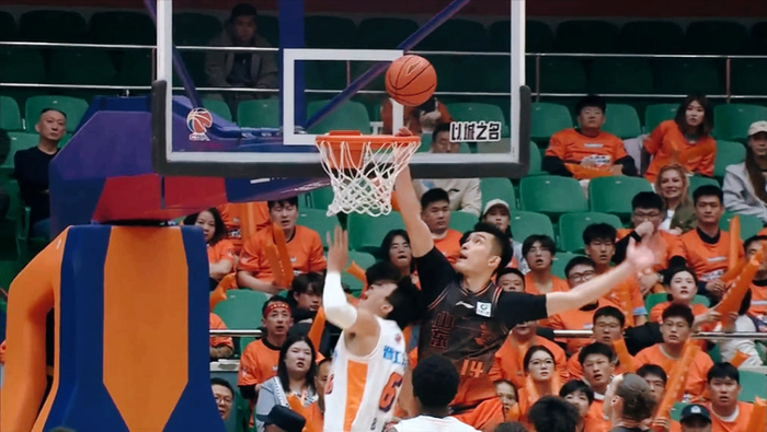 山东男篮力克福建男篮 防守反击逆转取胜