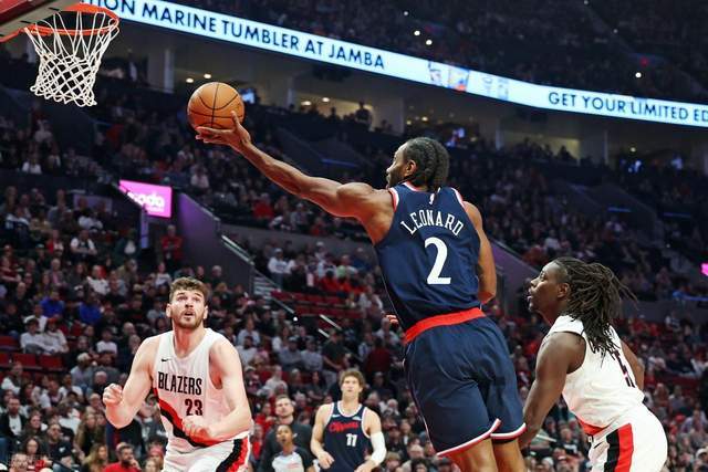 快船力抗开拓者20分优势 半场落后10分仍紧咬第八