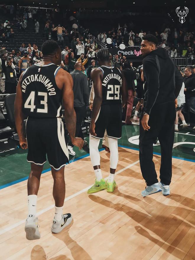 雄鹿内乱升级：Shams爆料引发管理层动荡